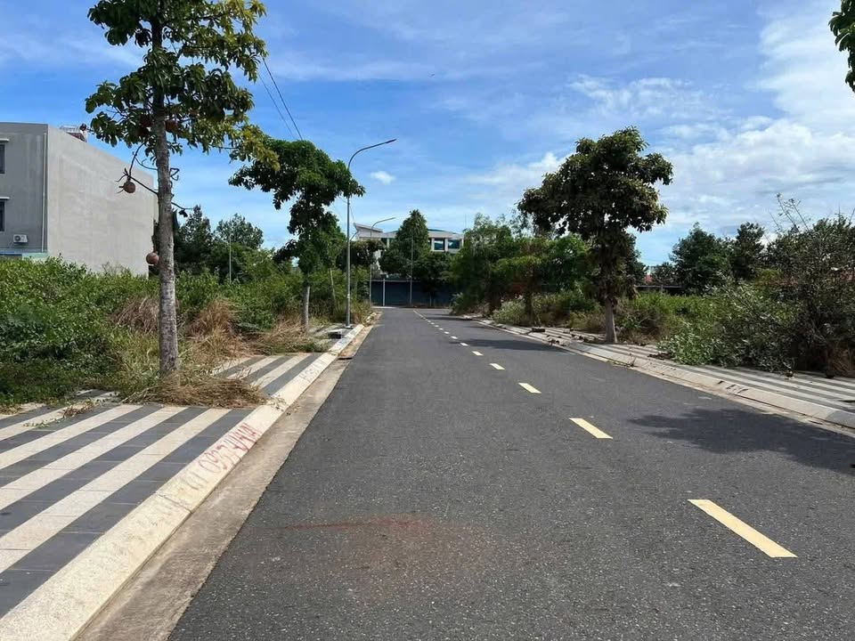 Biệt thự Thanh Sơn, Hòa Long 280m2 đất thực tế, 3.5 tỷ