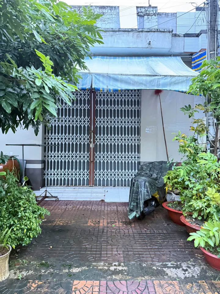 Bán nhà cấp 4 đường Thủ Khoa Huân, Vị Thanh, giá 1,1 tỷ