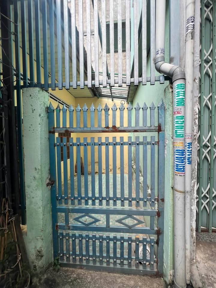 Bán nhà cấp 4 với 2 mặt hẻm thông thoáng tại hẻm 175 Tây Sơn, thành phố Quy Nhơn