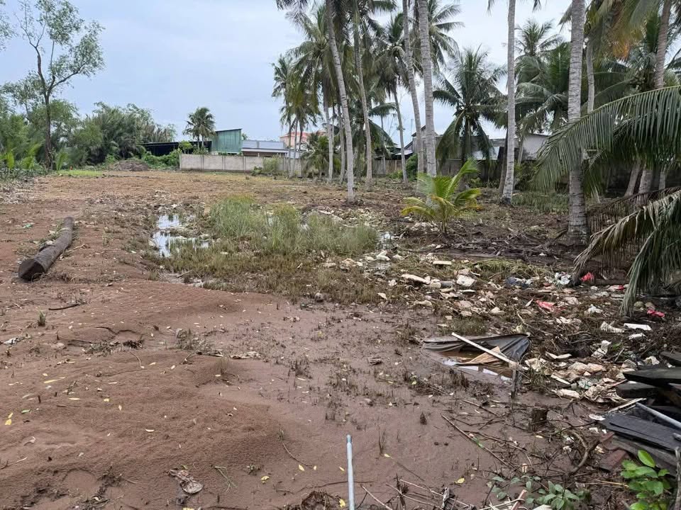 Đất mặt tiền view sông An Hội, Bến Tre, đường rộng rãi, ô tô 16 chỗ quay đầu