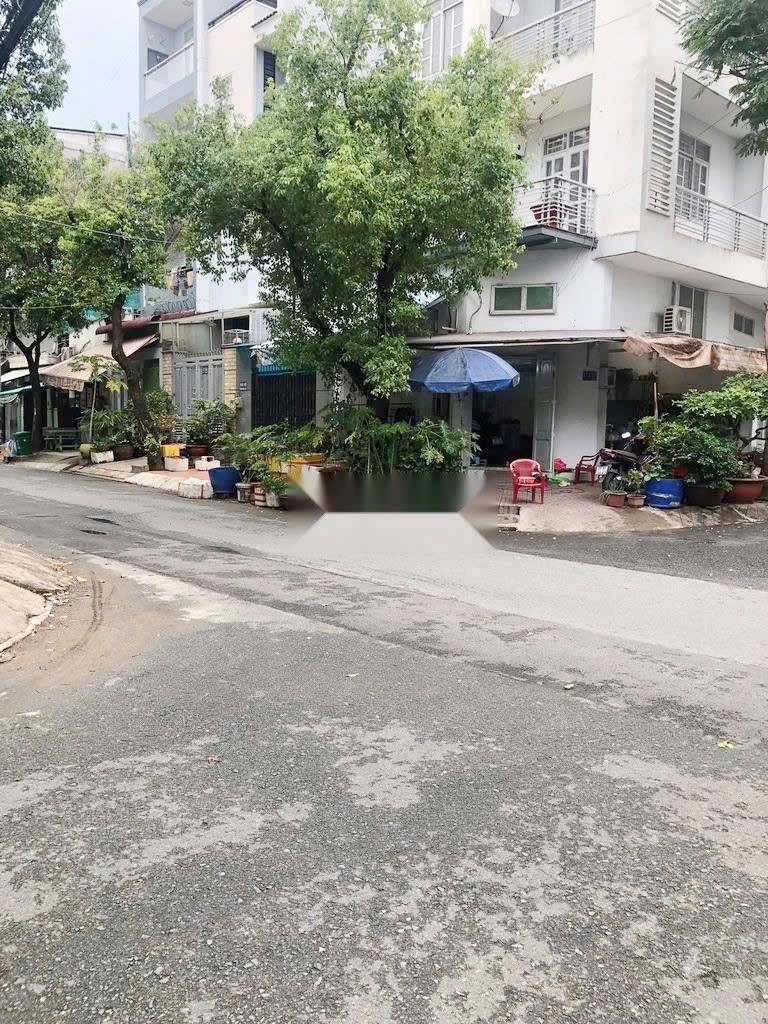 Cho thuê nhà Bình Thạnh siêu rộng, vừa xây xong