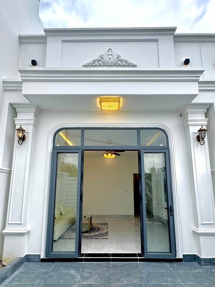 Nhà Mỹ Phong full nội thất, chỉ việc xách vali vào ở, giá chỉ 1.52 tỷ