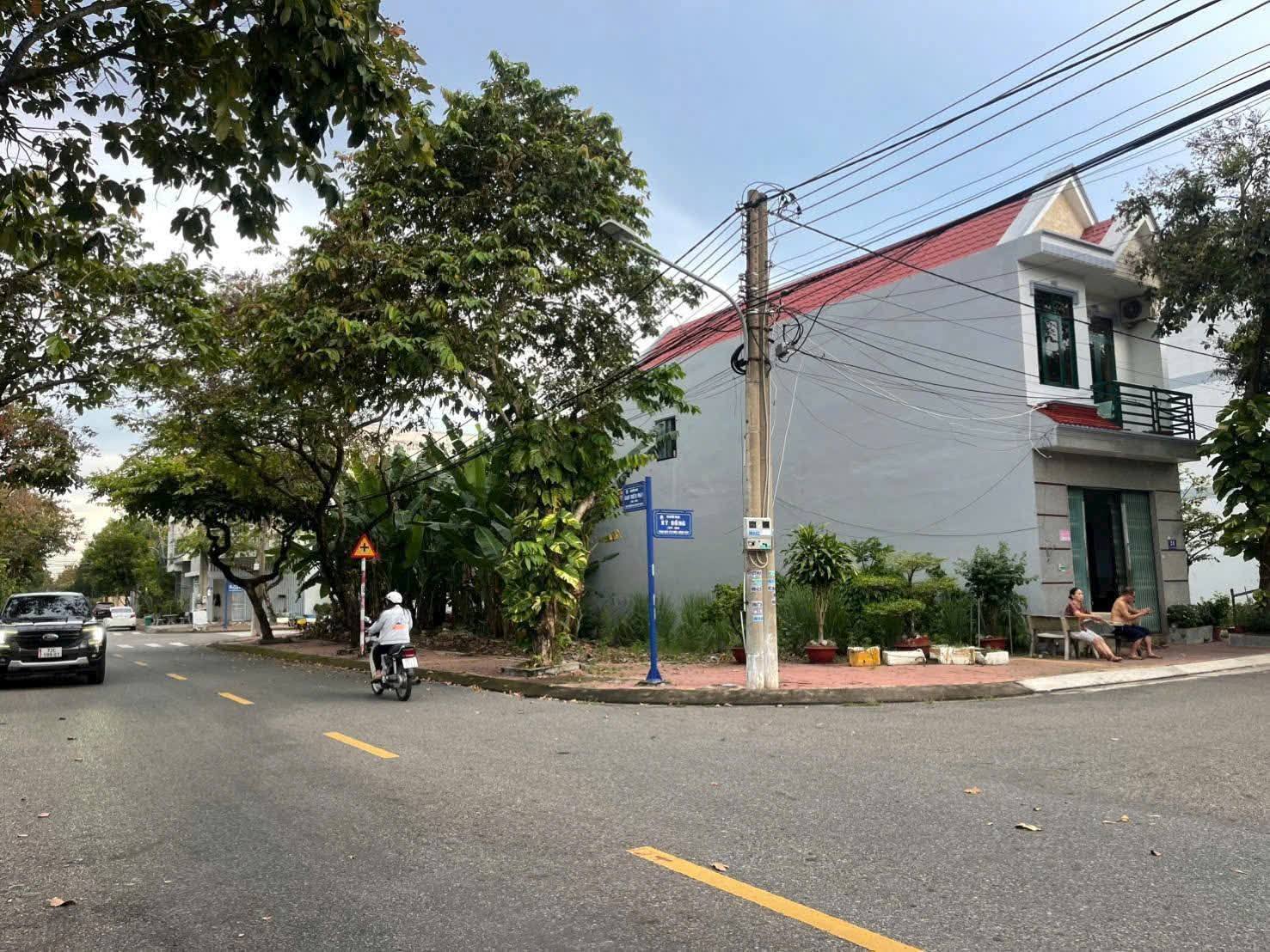 Bán lô đất góc 2 mặt tiền đường nhựa tại phường Long Tâm, thành phố Bà Rịa