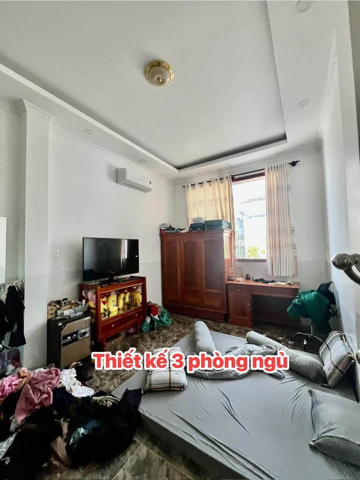 Ngôi nhà tọa lạc tại Thục Phán, Phường Bình Khánh, Thành phố Long Xuyên, Tỉnh An Giang