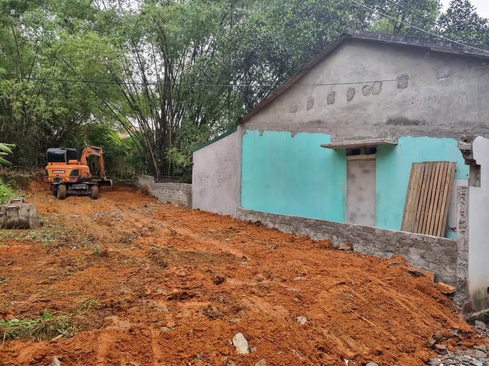 Bán đất khu 7 Thanh Sơn, Uông Bí, Quảng Ninh, diện tích 135m2, mặt tiền 5m, gần chợ, bệnh viện, trường học