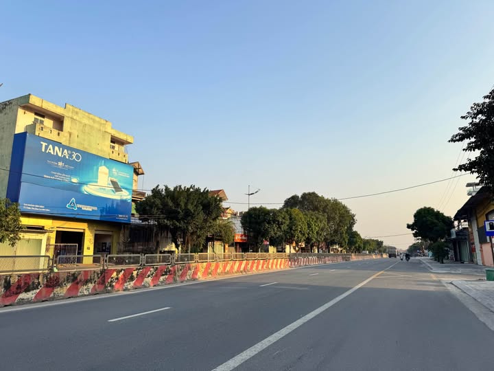 Bán lô đất Gia Trấn gần chợ Gián, diện tích 6m x 20m, hướng Tây