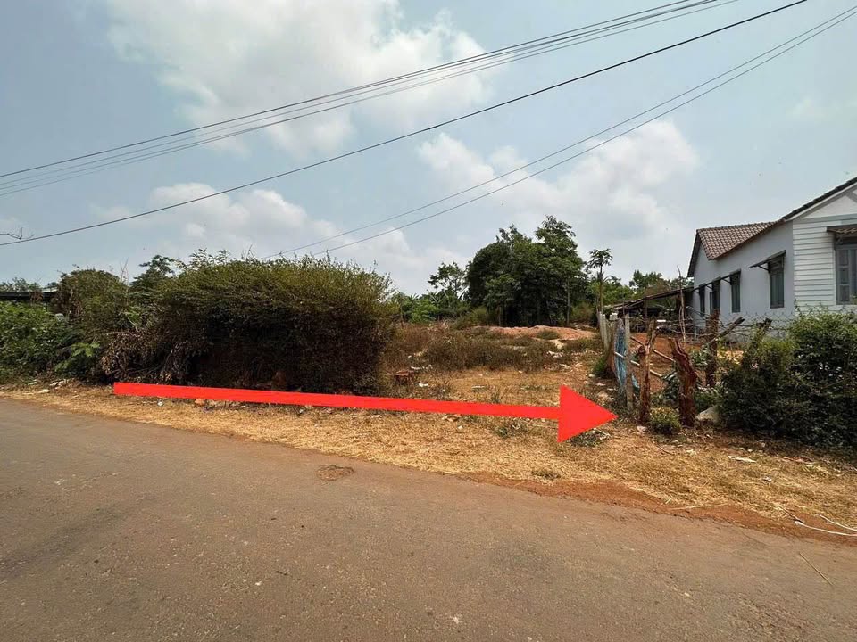 Bán đất mặt tiền đường nhựa 19/5, Ea Kao, Đăk Lăk, diện tích 615m2, đã tách sổ