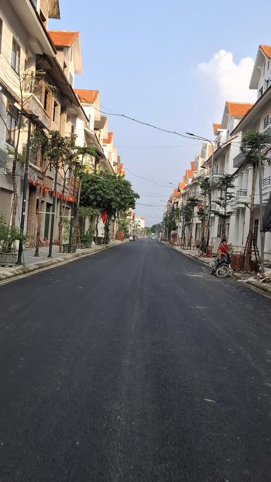 Chốt deal ngay lô đất Cenco5 Hoài Đức, mặt tiền 5m, giá đầu tư siêu hời