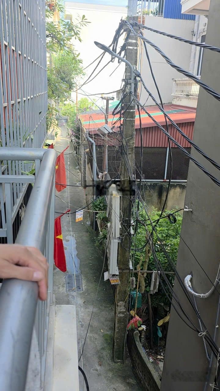 Cho thuê nhà nguyên căn 3 tầng 4 phòng nhà mới đẹp xã thiên lộc- đông anh