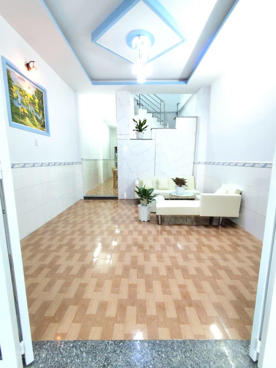 Nhà sổ riêng Hóc Môn pháp lý chuẩn chỉ giá dưới 1ty