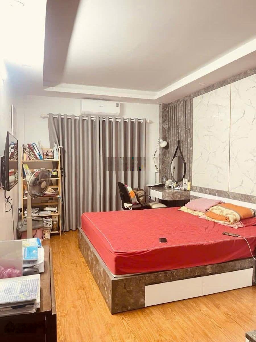 Ngọc Hà, nhà đẹp ở luôn, ngõ 3 gác tránh, mặt ngõ, thông tứ tung, gần phố, 2 thoáng, 38m2*5T