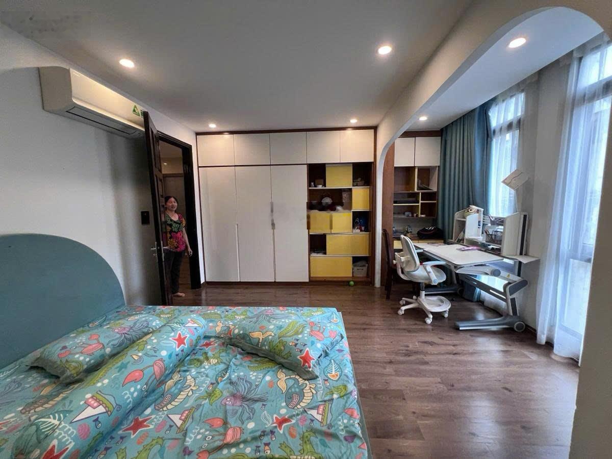 Cần bán nhà lô góc 3 thoáng, ô tô tránh, Ngọc Khánh, Ba Đình, 90m, 5 tầng, mặt tiền 5m, giá 35 tỷ