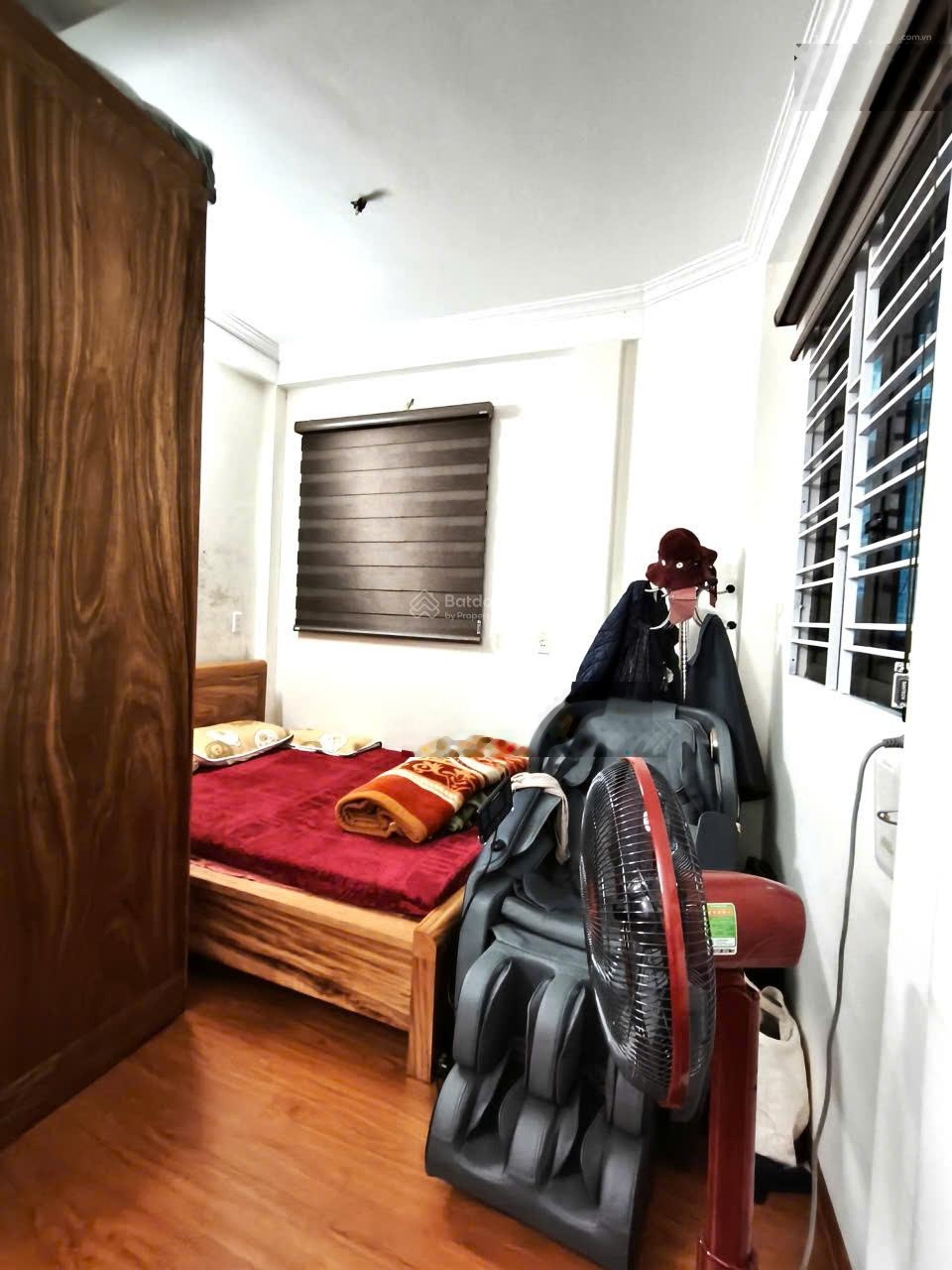 Hàng Hiếm Đội Cấn Ba Đình 5 tầng, 3 ngủ, ngõ thông, 30m ra phố, giá đầu tư chỉ 5.95ty ACE nhanh tay