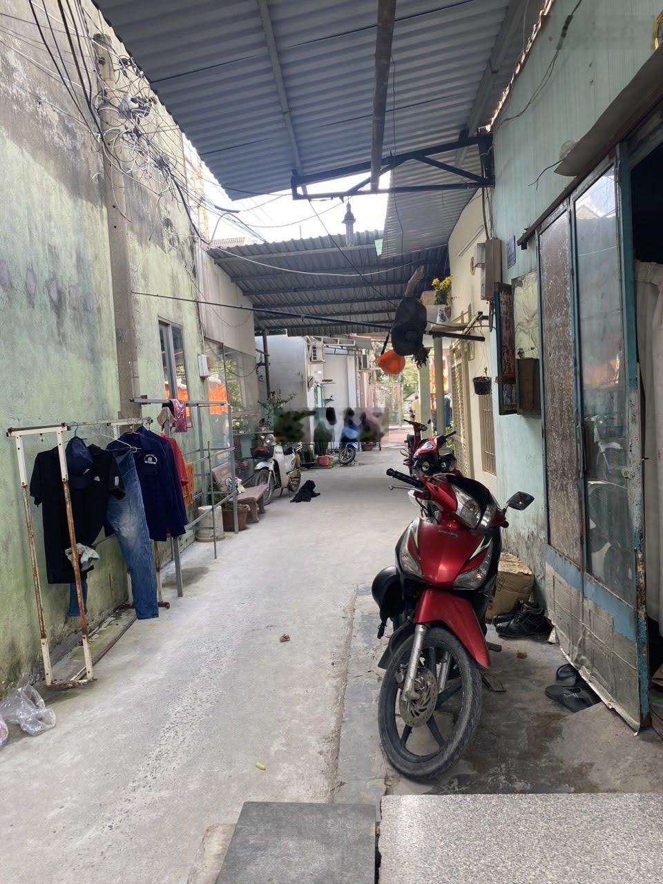 Bán Nhà QL13, Hiệp Bình Phước giá siêu rẻ 1,25 tỷ còn thương lượng!