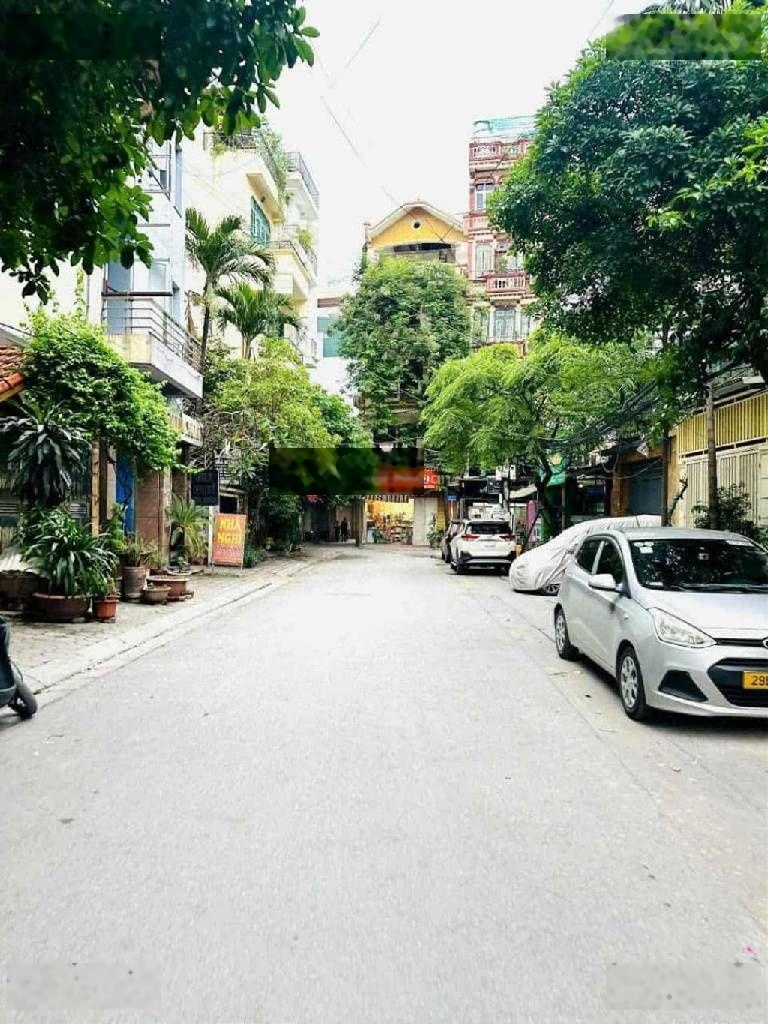 Bán nhà phố Vĩnh Phúc, Ba Đình - Dân xây, DT rộng ở sướng, SĐCC