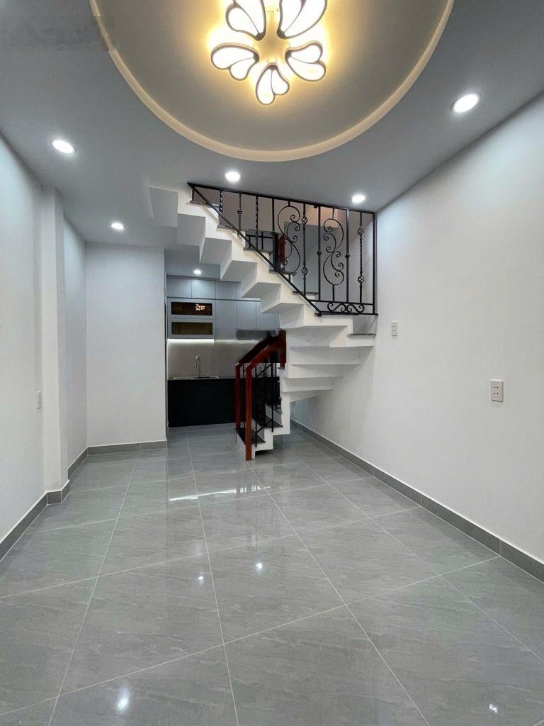 Nhà 1/ sát mặt tiền - ngay gò dầu - aeon mall tân phú - 2t hơn