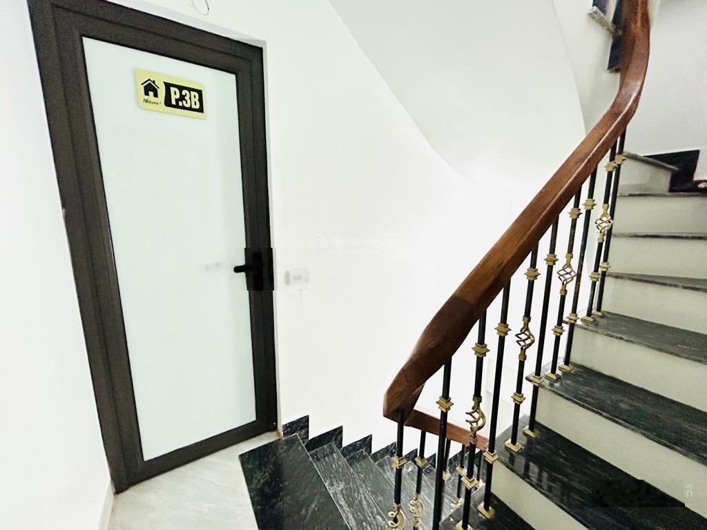 Chính chủ bấn gấp nhà dt30m2 giá hơn 2 tỷ ô tô ngủ trong nhà vị trí đẹp mua ở kinh doanh cho thuê