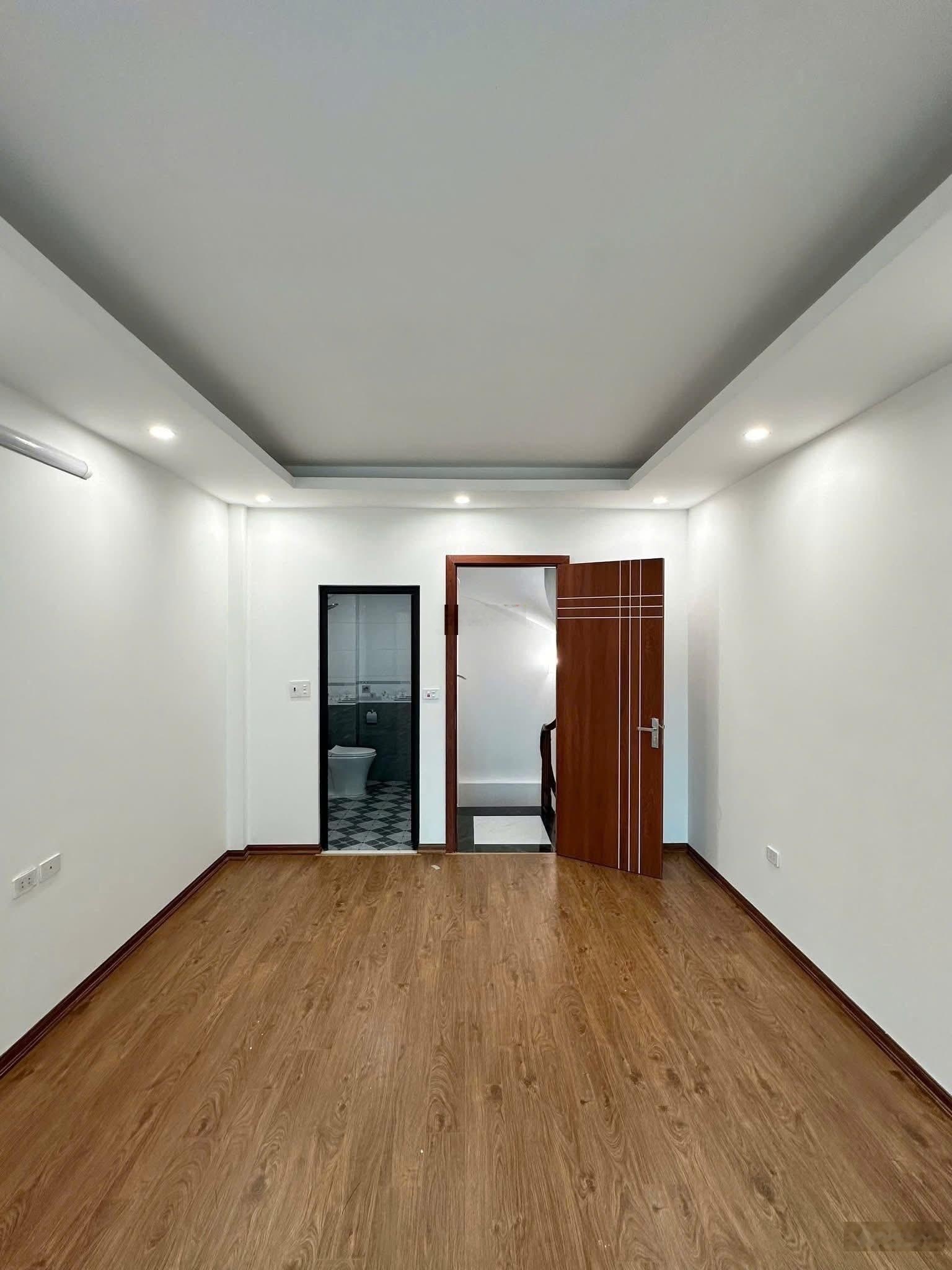 Bán Nhà riêng tại Đường 6, Phụng Châu, Chương Mỹ, Hà Nội, 3,86 tỷ, 33 m2, view đẹp!