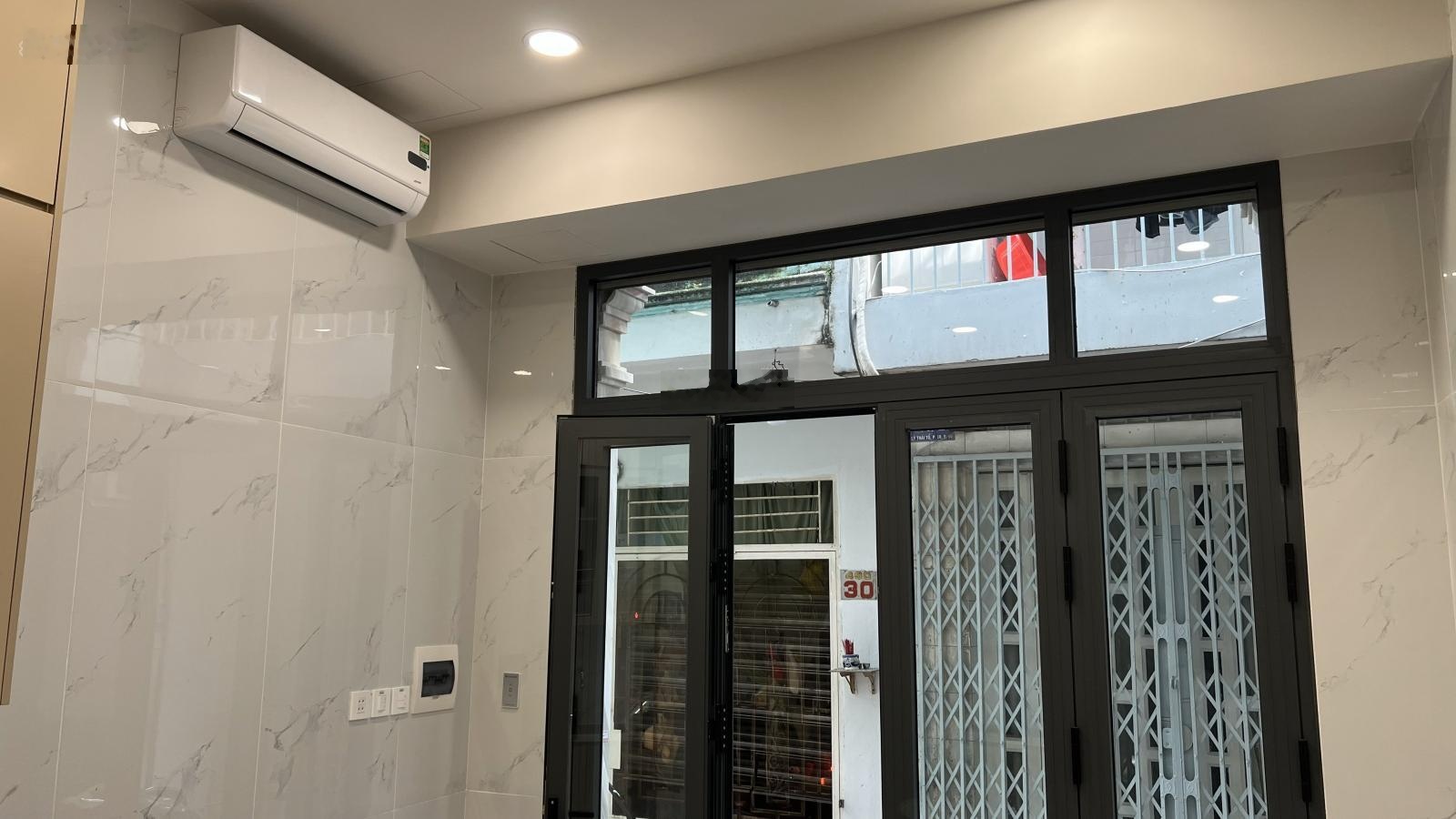 Cho thuê nhà mới xây Phường Vườn Lài (Q10 cũ)