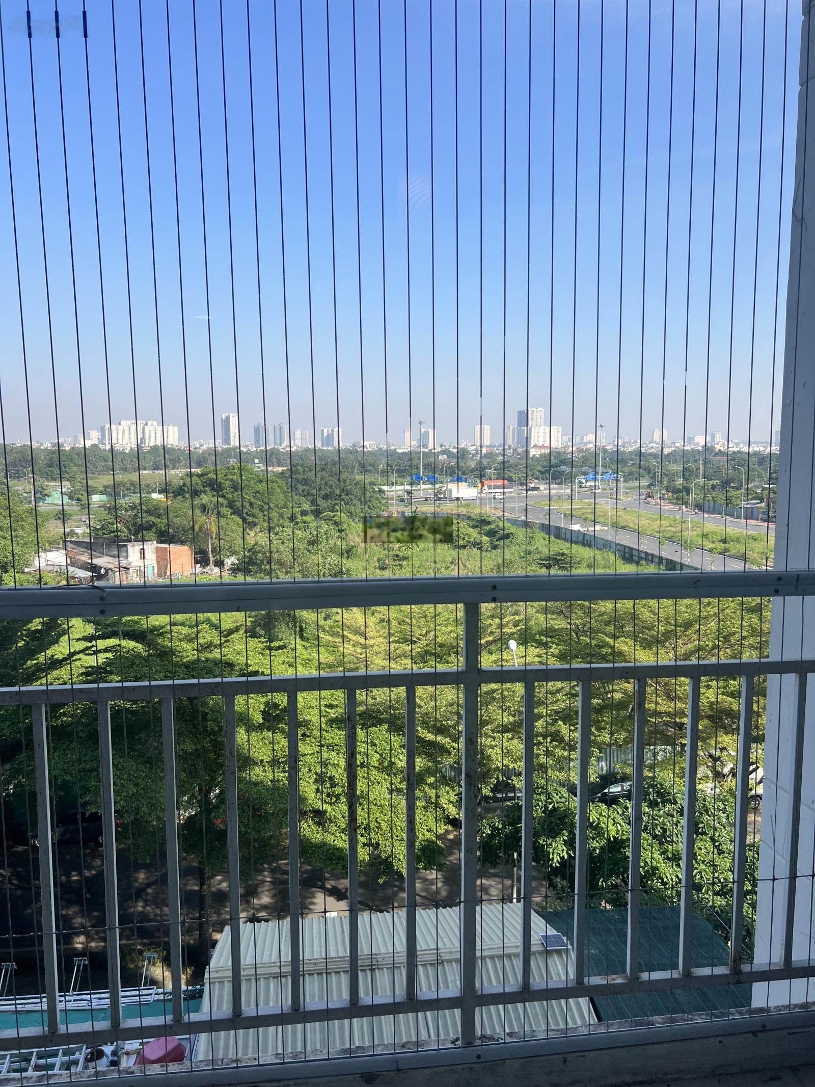 Cho thuê căn 2 phòng ngủ, 80m2, cc hạnh phúc 7tr/tháng