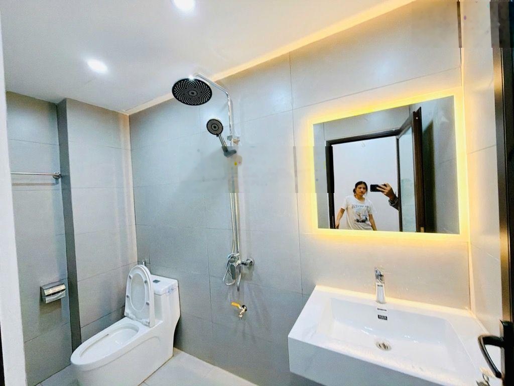 Bán nhà lê trực - ba đình đẹp ở ngay - chủ cần bán gấp 52m2 giá 9.5 tỷ