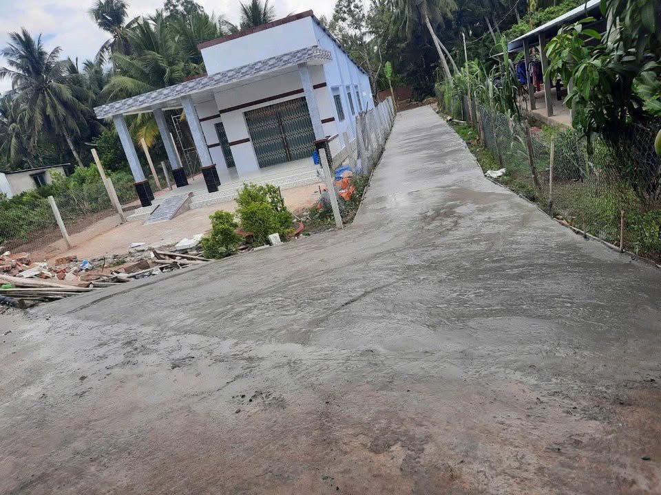 Đất nền 260m2 - ngang 6m - sẵn nền xây dựng - giá 400 triệu