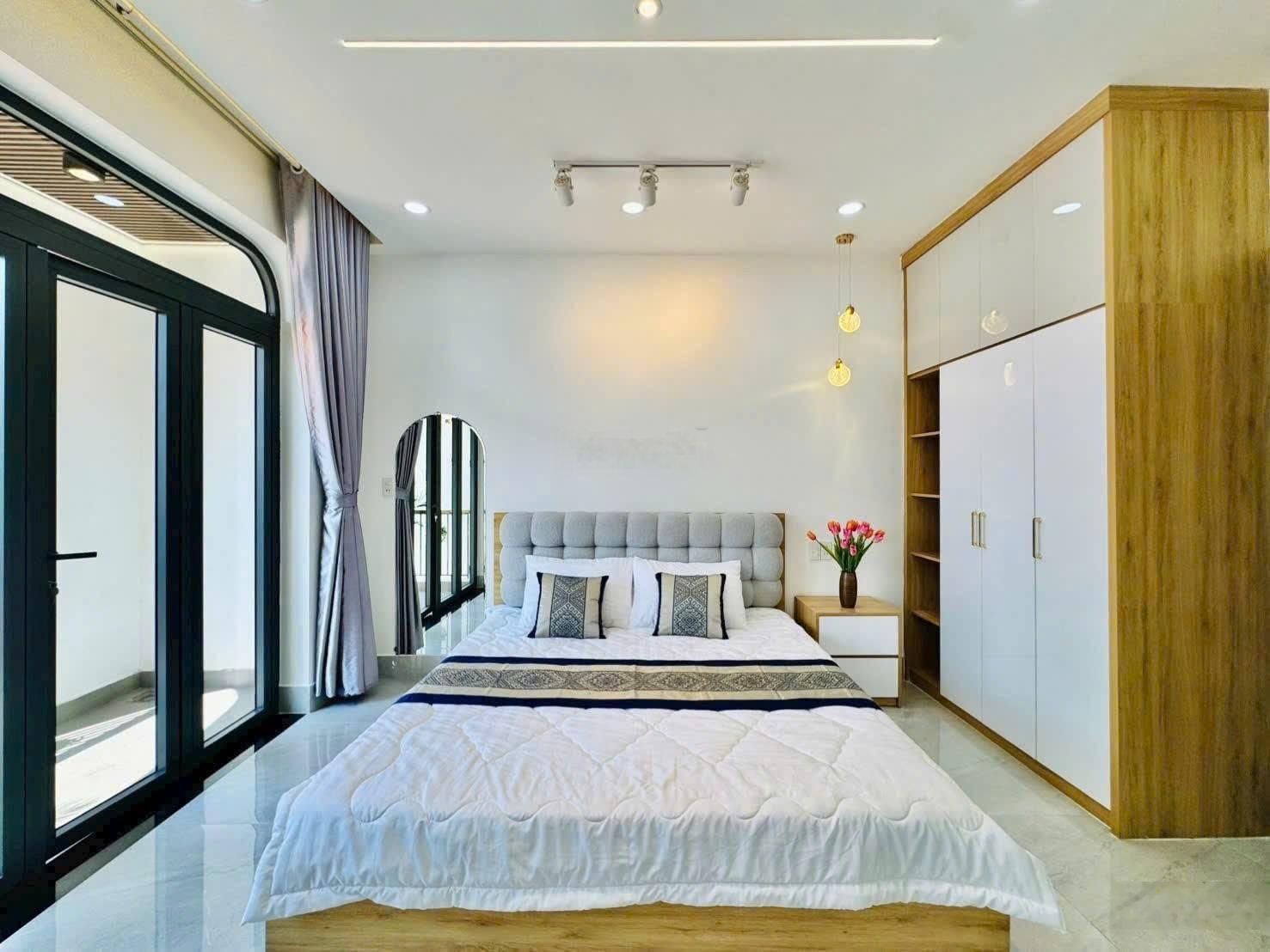 Bán nhà người quen đường Phạm Văn Đồng - Hiệp Bình Chánh. Sổ hồng riêng (61,1m2)