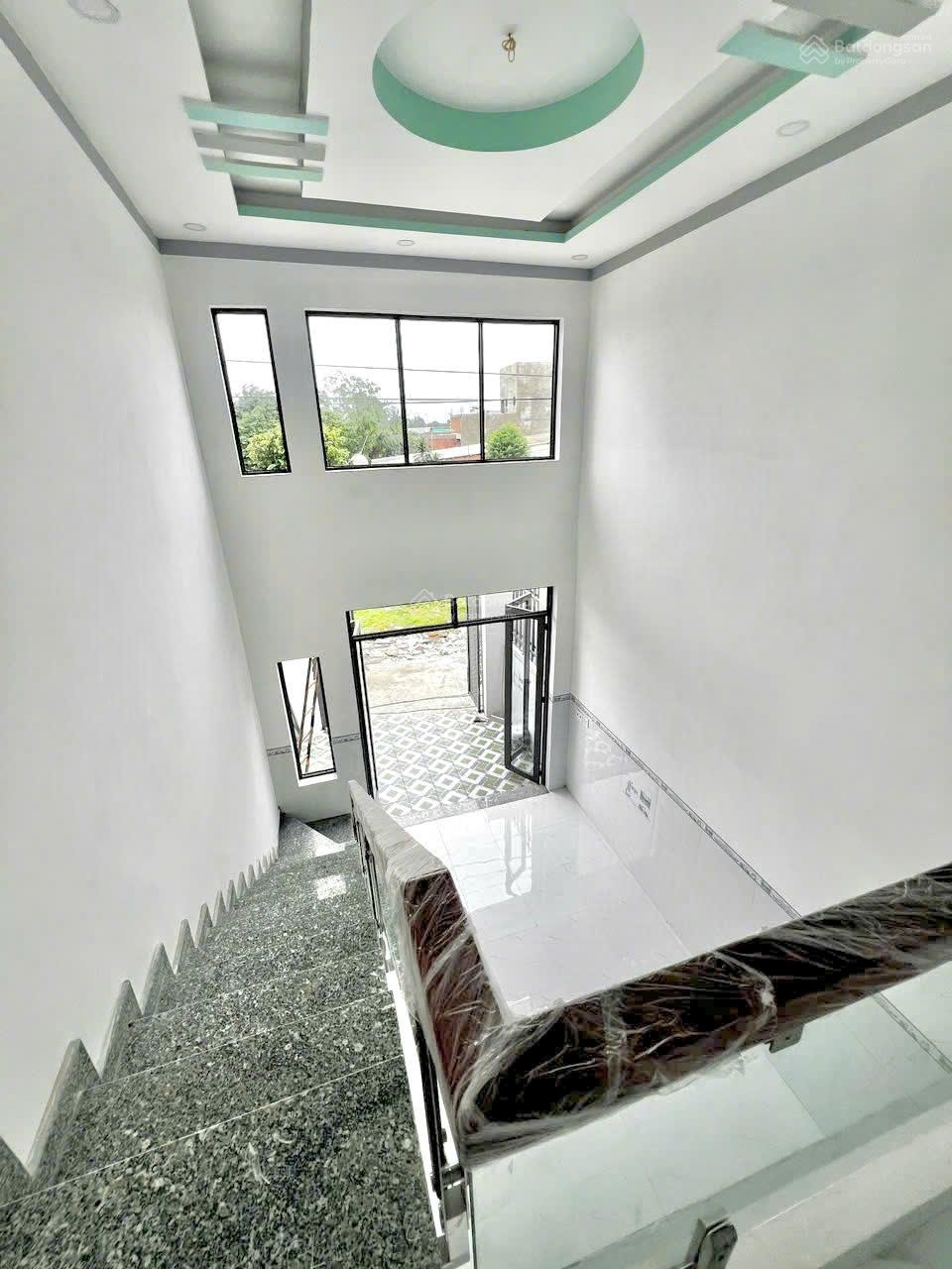 Nhà chính chủ sổ riêng Hóc Môn giá chỉ 849tr