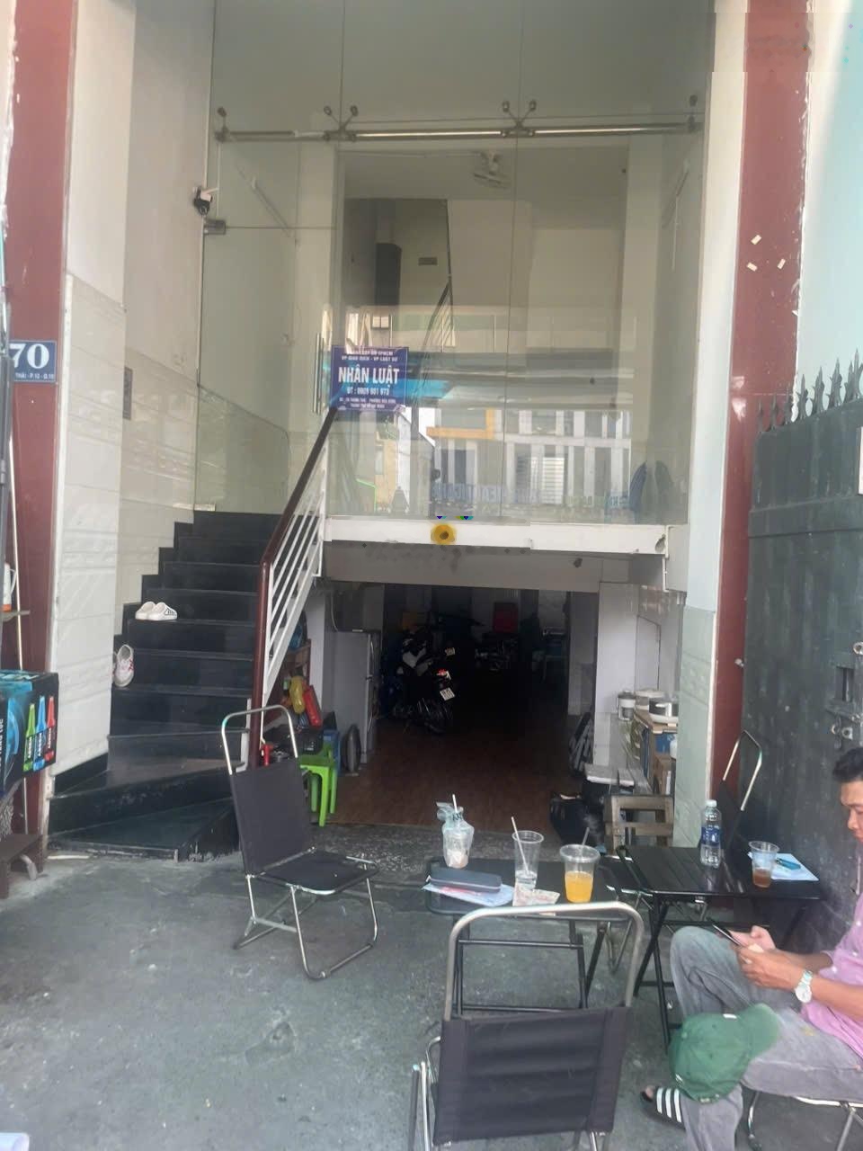 Chính Chủ Cho Thuê MT Trệt Thành Thái Q.10 4x16 Có Hầm Sân Vỉa Hè Giá Chì 15tr VIP LH 0901970599