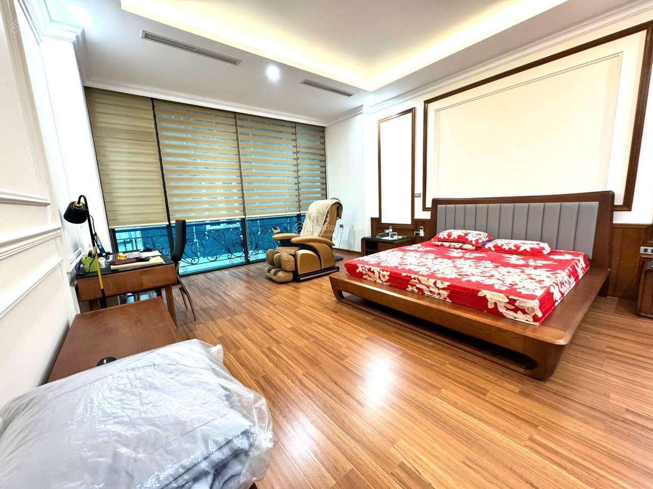 Siêu hiếm, hoa hậu phân lô, ô tô tránh, Láng Hạ, Ba Đình, 70m, mặt tiền 5m, 6 tầng thang máy, 27 tỷ