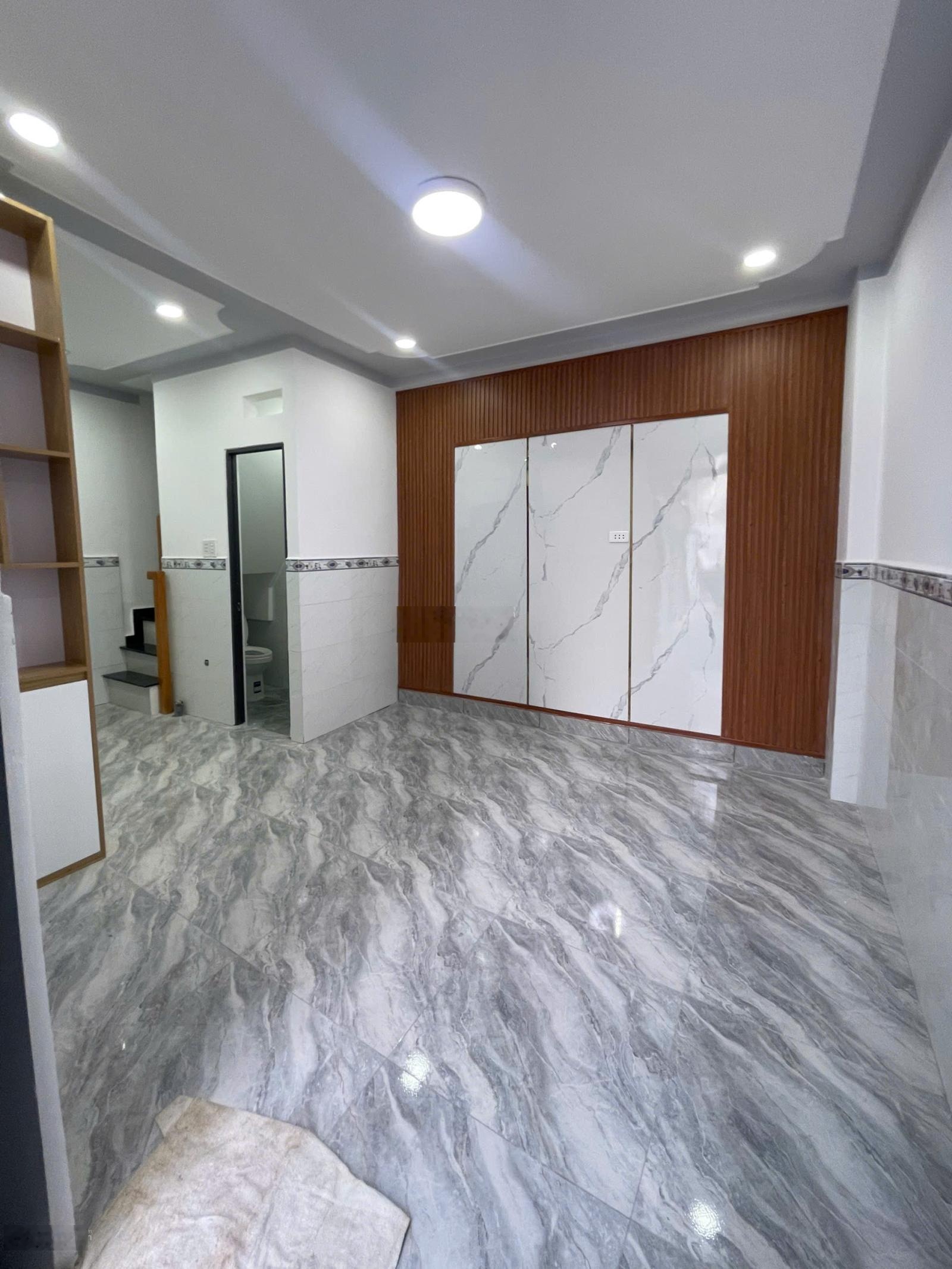 Bán nhà riêng 1 tỷ, 20m2 tại Lê Văn Khương, Hiệp Thành, Quận 12 ngay nhà máy bia Heniken SHC 6c