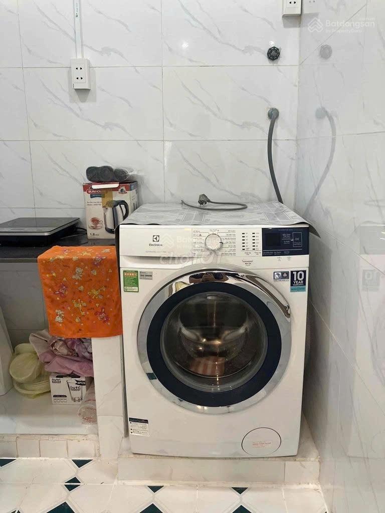 phòng trọ Cho thuê Đường Lê Văn Sỹ, hẻm 333/P1, Q, Tân Bình, DT 40m² ngang 4 x10m dài. Có ban công
