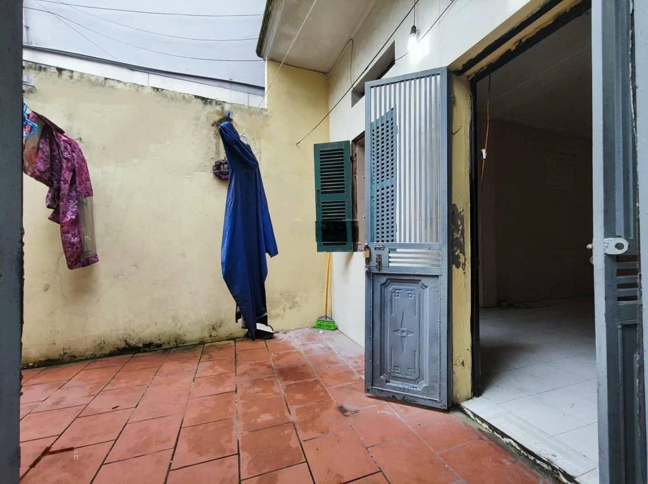 Bán nhà Đội Cấn 45m2, MT 4.5m, 2T, ngõ thông, 4.45 tỷ, Ba Đình