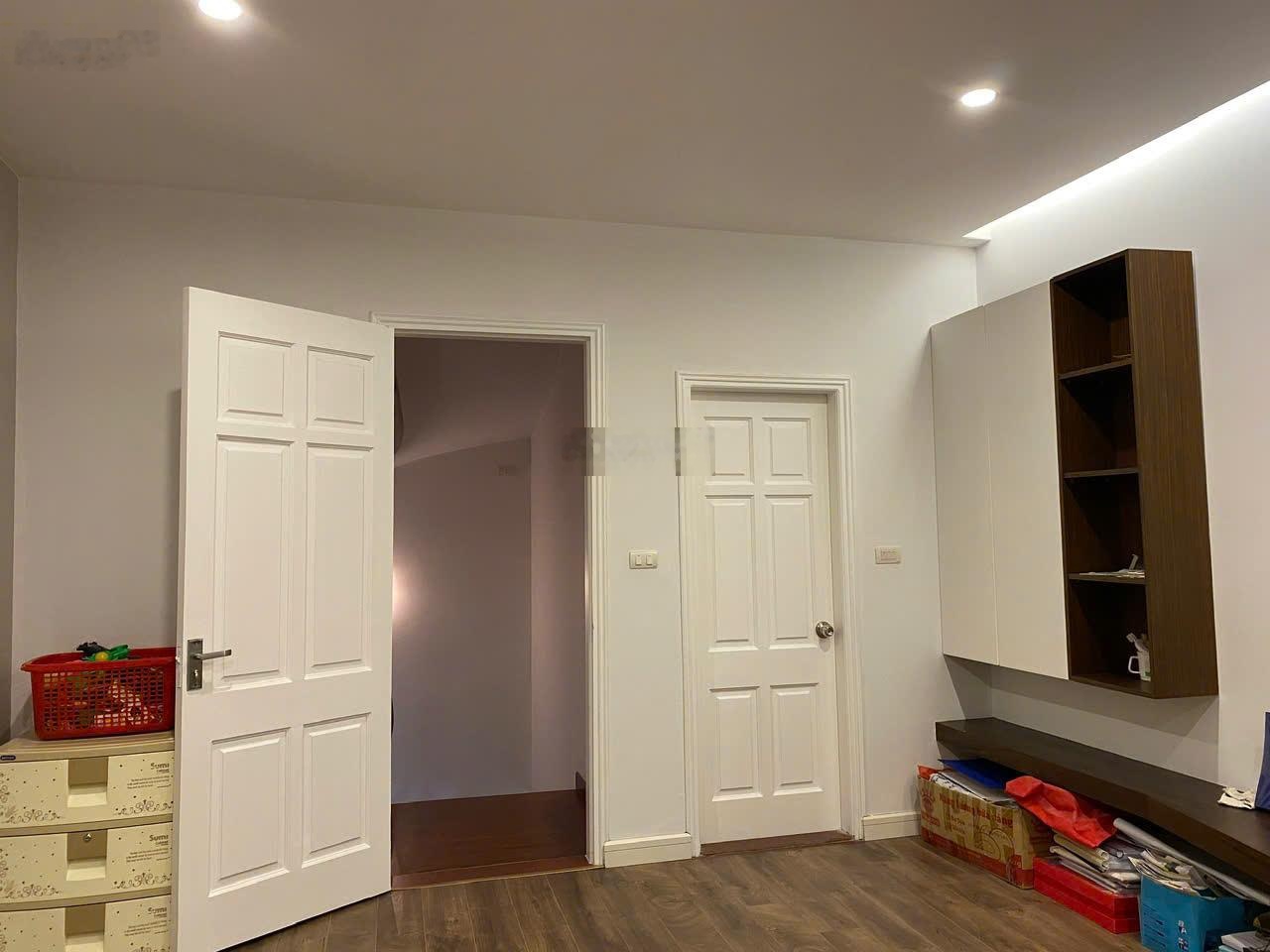 Nhà đẹp ba đình 48m2 - ôtô đỗ cửa - trước nhà siêu rộng thoáng cực nhiều tiện ích