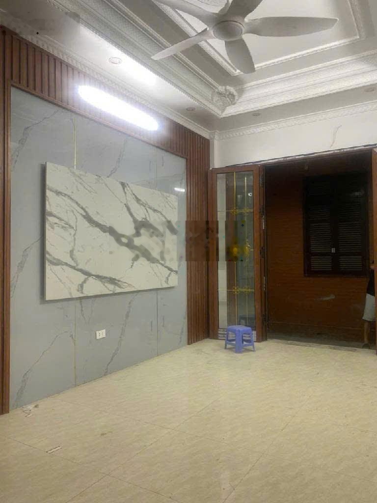 Bán nhà 5 Tầng - Diện tích 26.9m, ngõ vào 2m, khu vực Phúc Xá Ba Đình Hà Nội, Giá 6.5 Tỷ.