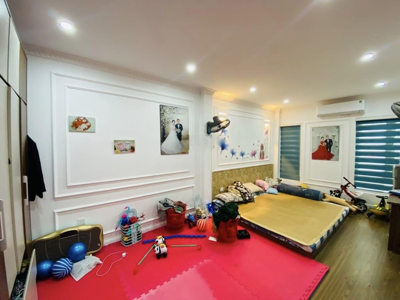 Đội cấn ba đình diện tích 42m - mặt tiền 4.8m - giá chào 9.75 tỷ