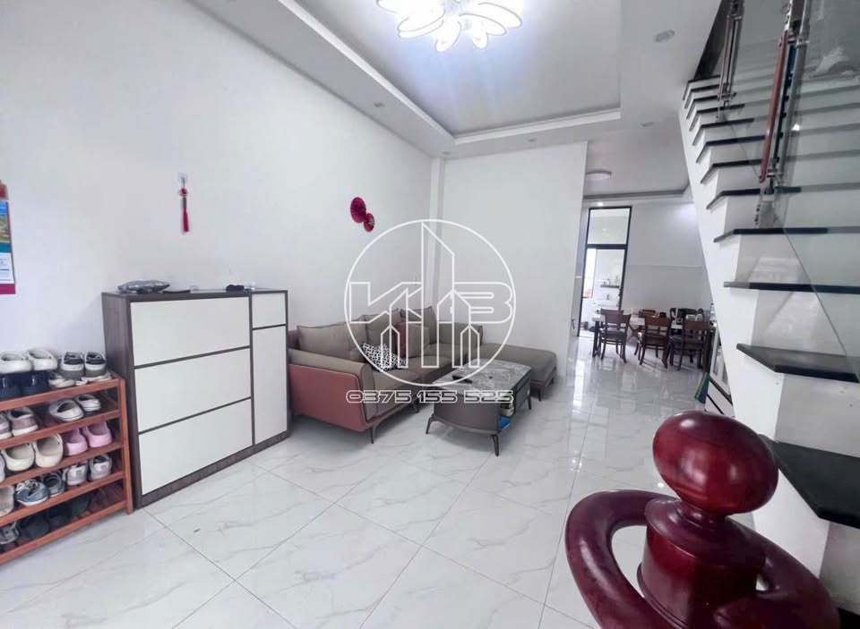 Nhà phố 2.5 tầng kiên cố, 67m² gần chợ Ngô Quyền, Đà Lạt