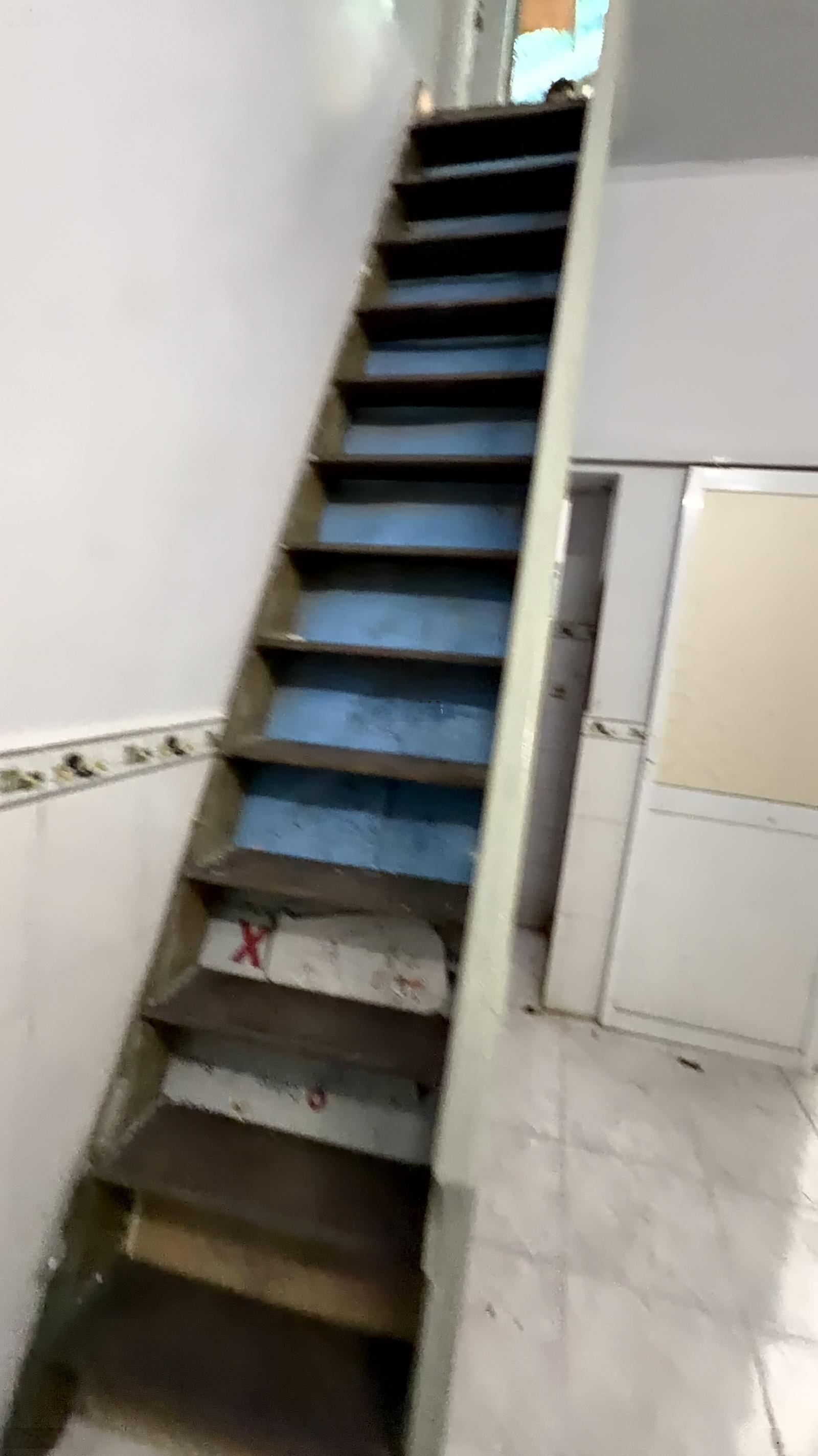 Bán nhà giá tốt trung tâm phú nhuận, đường huỳnh văn bánh 2,7 tỷ