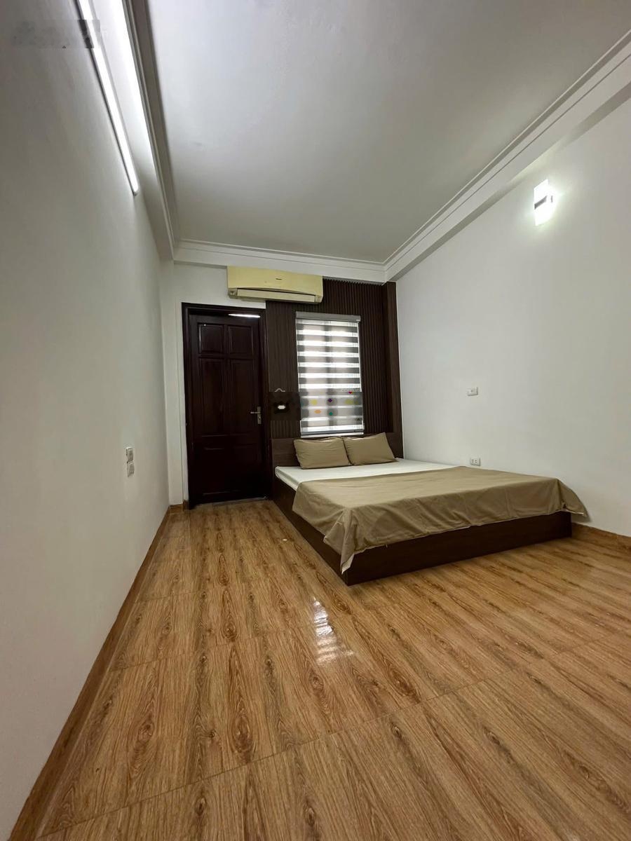 Siêu Phẩm Ba Đình 40m2 - 5 Tầng - Kinh Doanh - Ngõ Thông - Gần Phố - Giá Chào 10 Tỷ