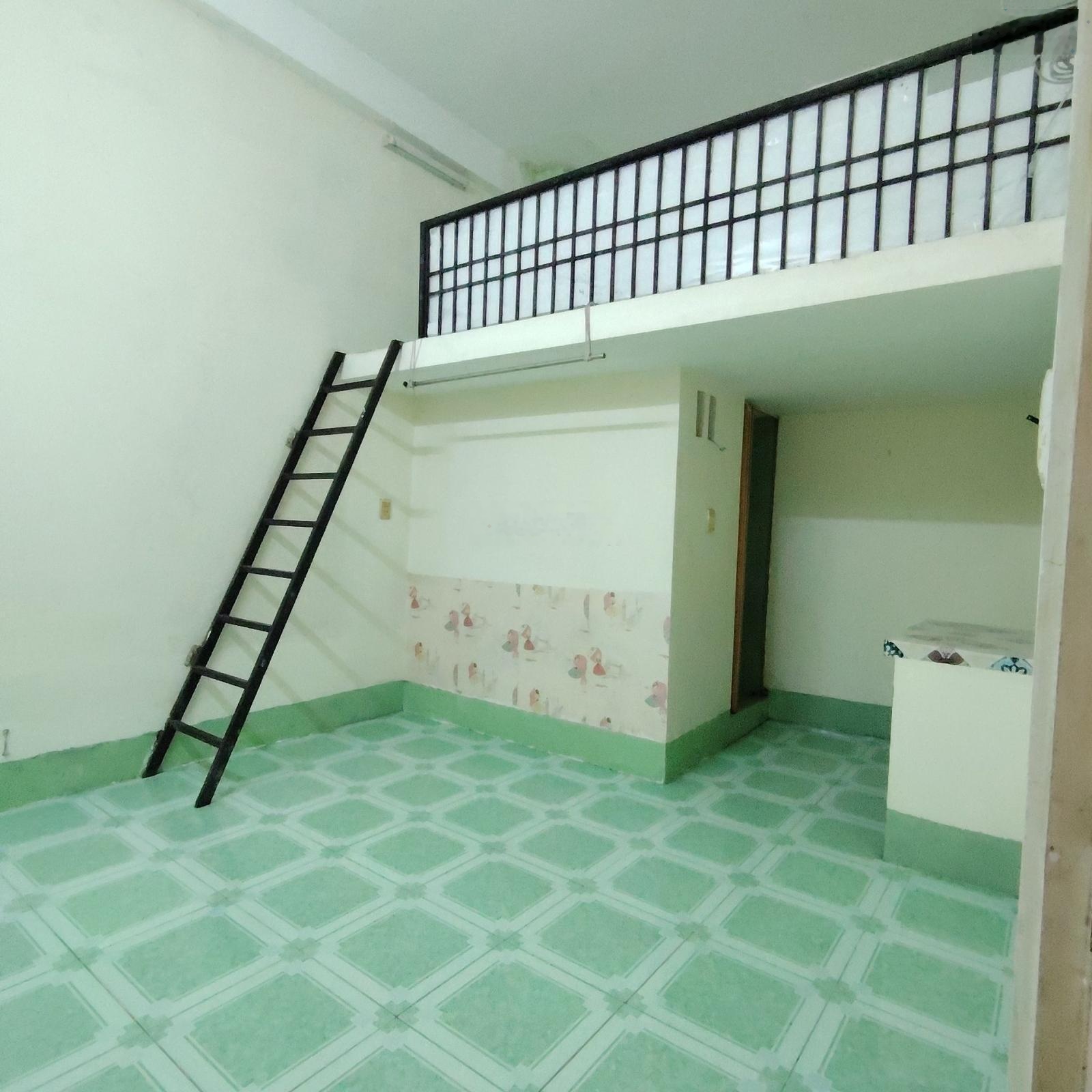 Cho thuê phòng trọ 1PN, 25m2, 2,5 triệu tại Huỳnh Tấn Phát, Q7, HCM chỉ với hàng hot