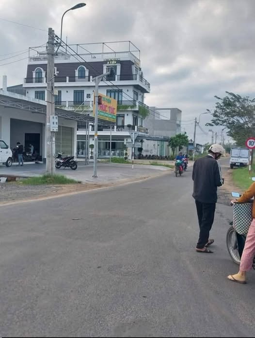 Siêu phẩm đất đấu giá tại thôn Phong Niên, Hòa Thắng, Đắk Lắk