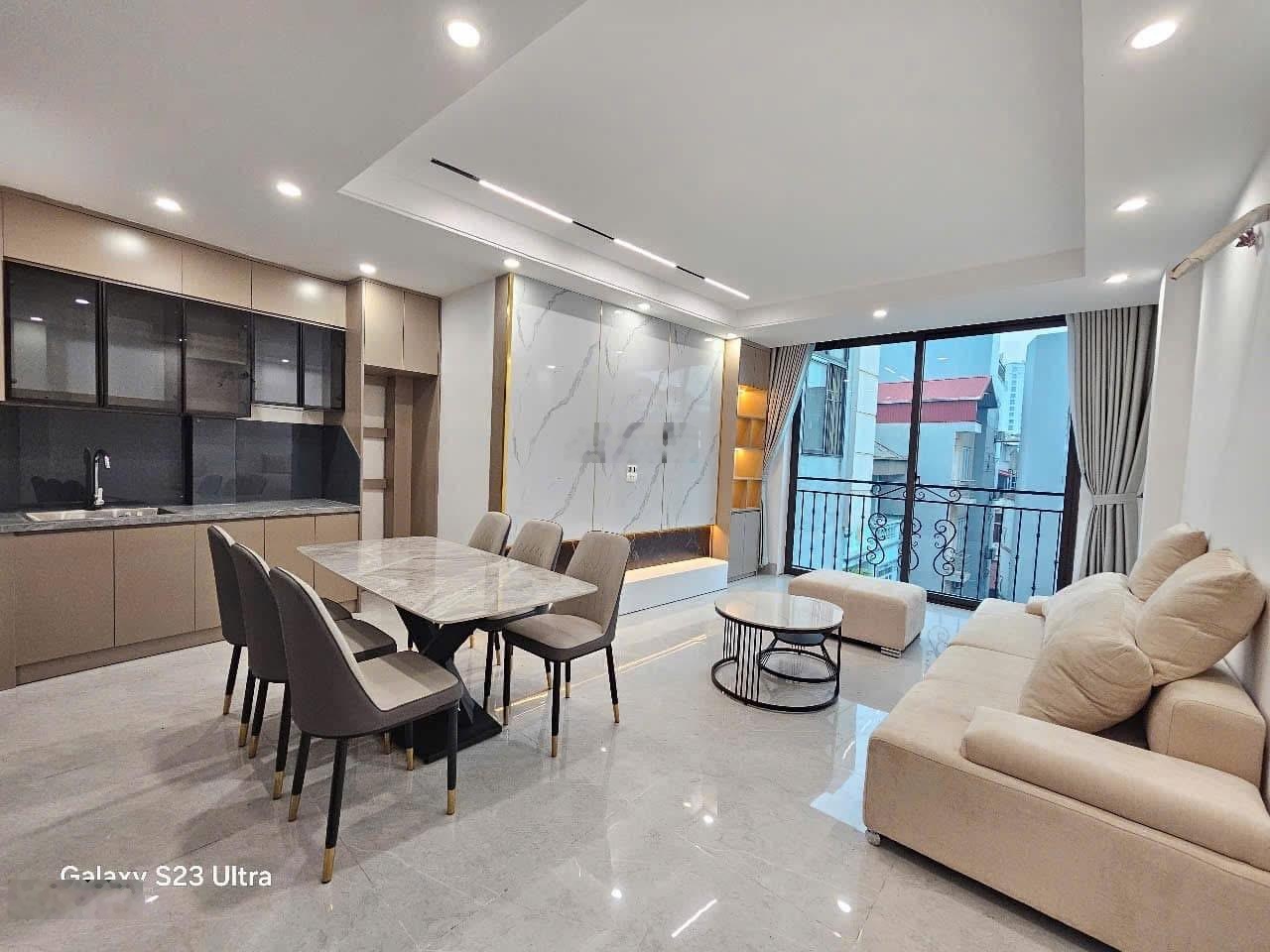 Siêu Mót , Đào Tấn, Thang Máy, Ngõ Thông, Lô Góc, Ra Phố Tiện, Ở Luôn, Tặng Full Đồ 46m2.