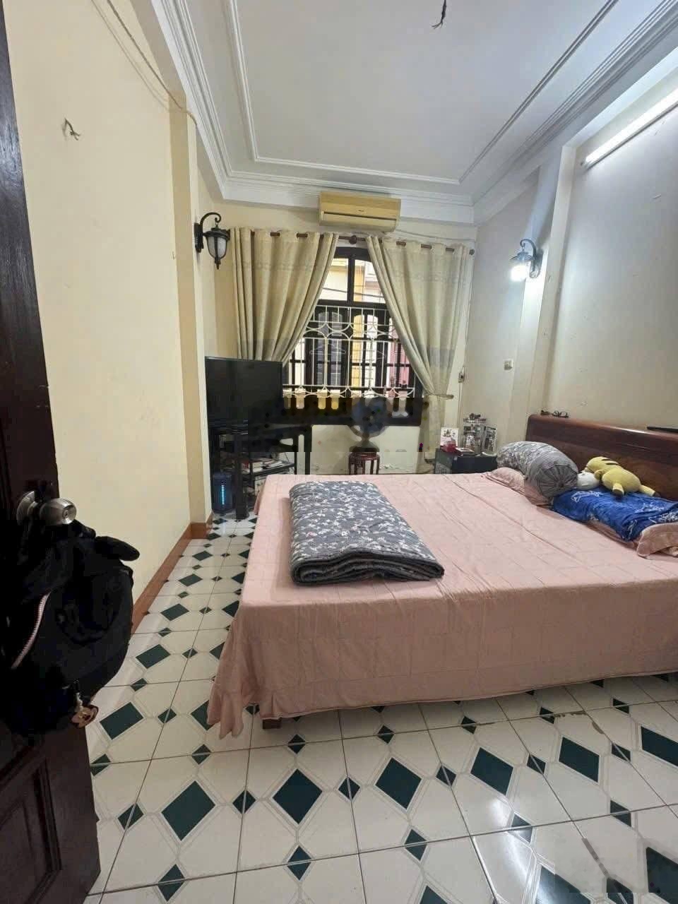 Hàng hót hiểm khu phân lô hồng hà - ngõ ô tô tránh, vỉa hè kinh doanh - ô chờ thang máy - dt30m2