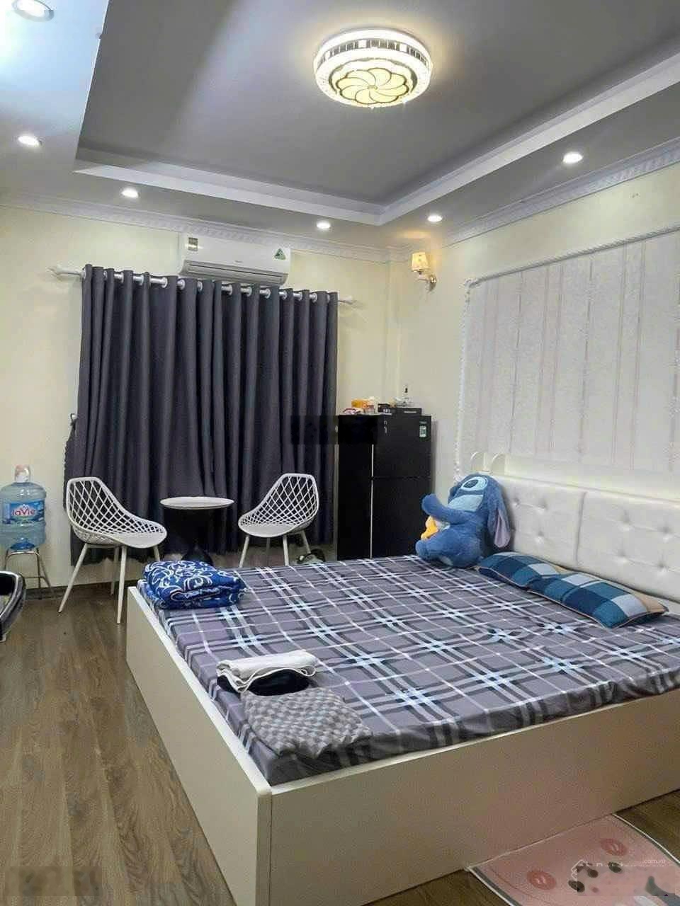 Chính chủ bán gấp nhà riêng nguyên căn Phố Chợ KHâm Thiên quận Đống Đa 30m2 tầng 2 33m2 4tang 3ngu