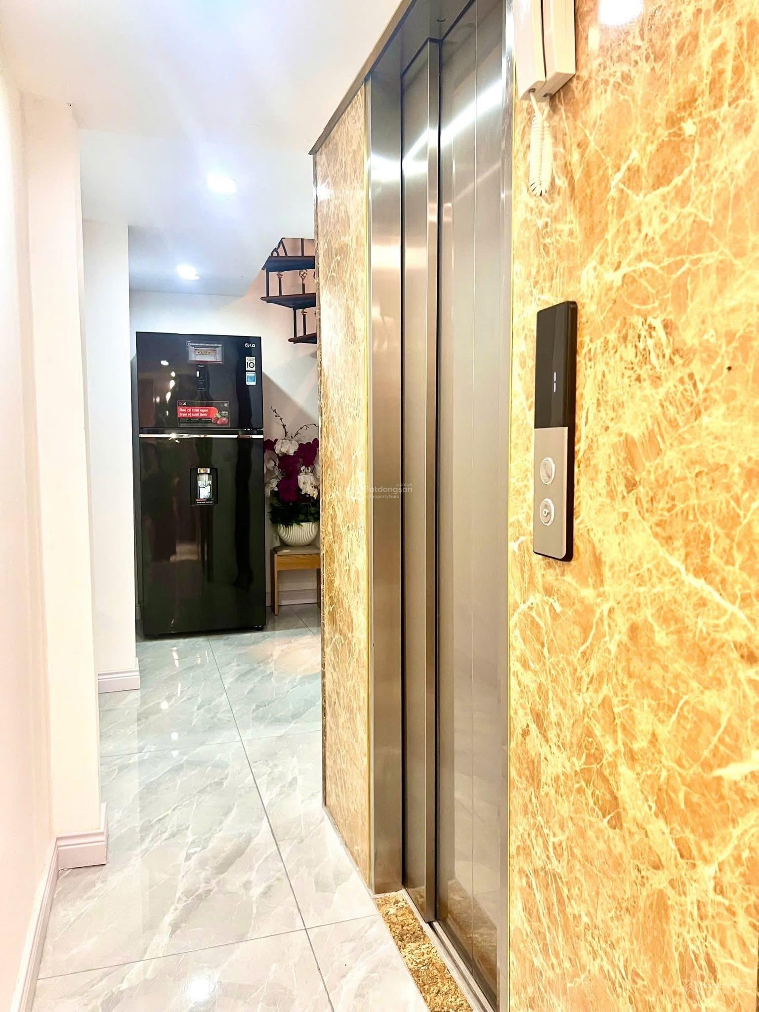 Nhỉnh 9 hoàng hoa thám - lõi ba đình mà có 5 tầng thang máy - ngõ nông rộng thênh thang