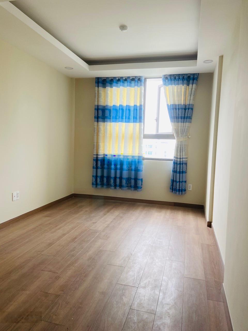 Cho thuê Chung Cư Dgold-DT: 67m2 Gồm 2 Phòng ngủ- 2 Vệ Sinh-BLOCK D2- GIÁ 5.5 Triệu- cọc 1 Tháng