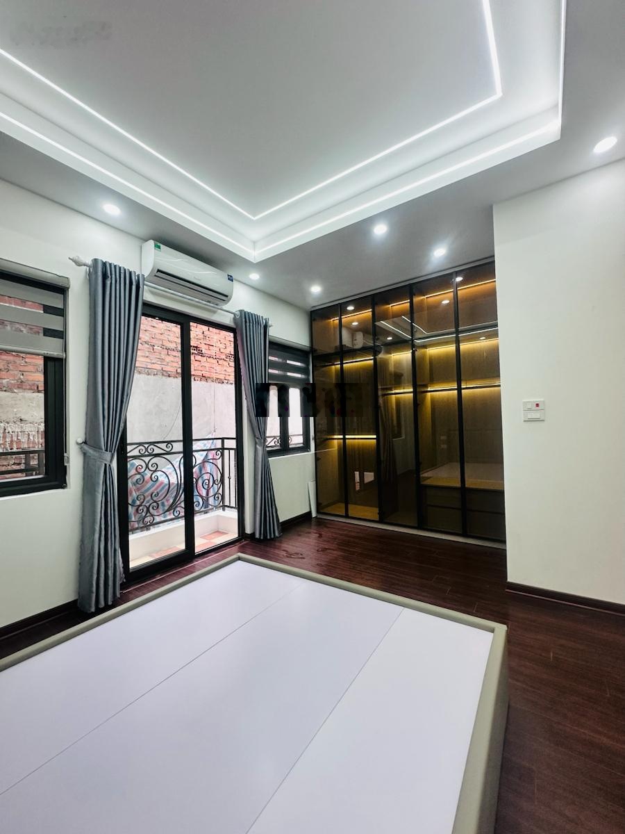 Tin chuẩn 100%! Nhà Vĩnh Phúc, ngõ thông, 50m ra ô tô, dân xây KCBT, NT xịn, tổng 5pn khép kín, 48m