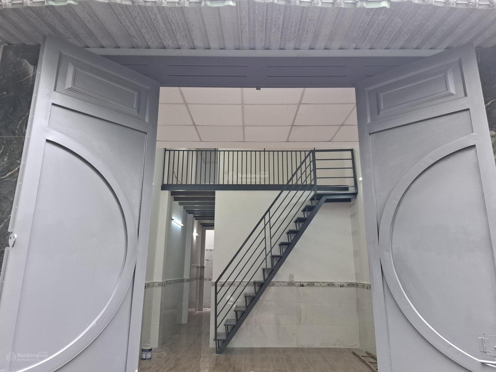 Cho thuê nhà nguyên căn hẻm 574 huỳnh thị hai, trung mỹ tây, quận 12