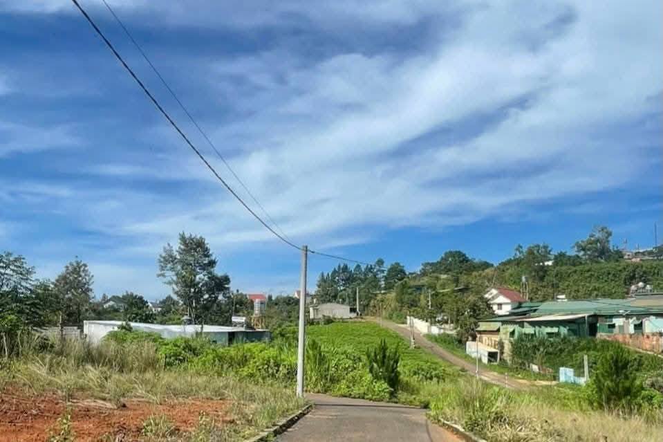 Bảo Lộc đất 2 mặt đường, view thoáng, giá hời chỉ 1,15 tỷ