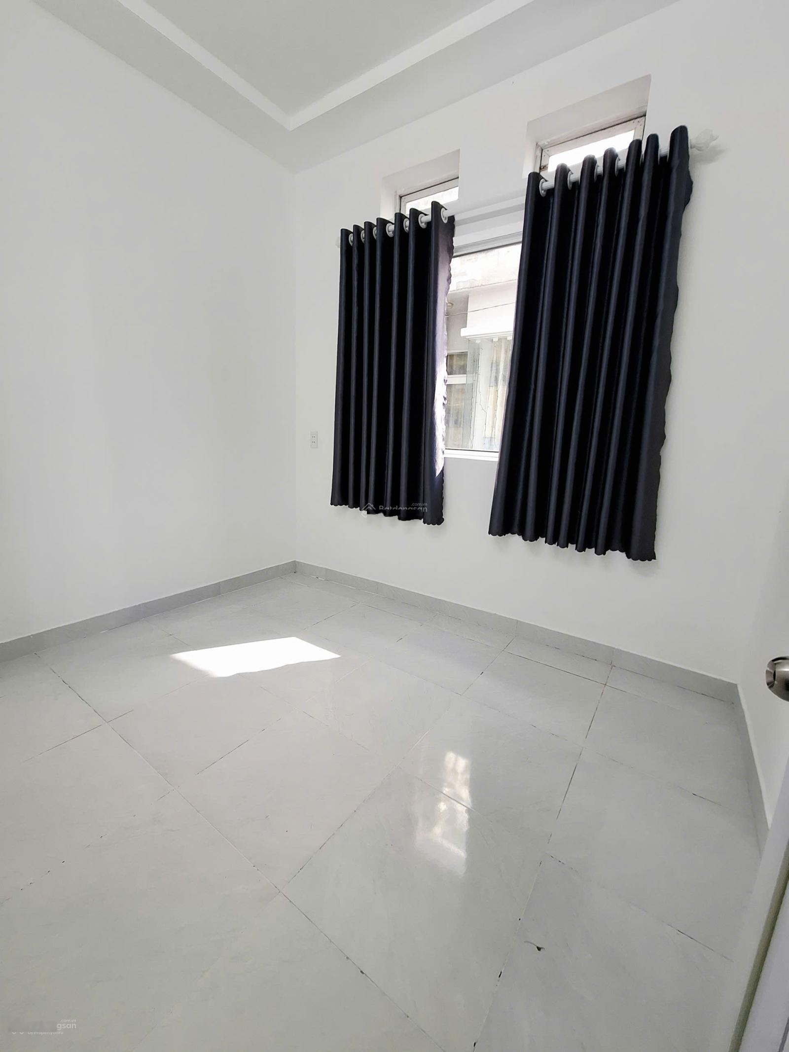 Nhà 3PN 2WC (DT:3,5x7,5m) giá 1tỷ698tr (TL) ở sẹc ngắn 567 Lê Văn Khương Q12 gần Chùa Pháp Thạnh